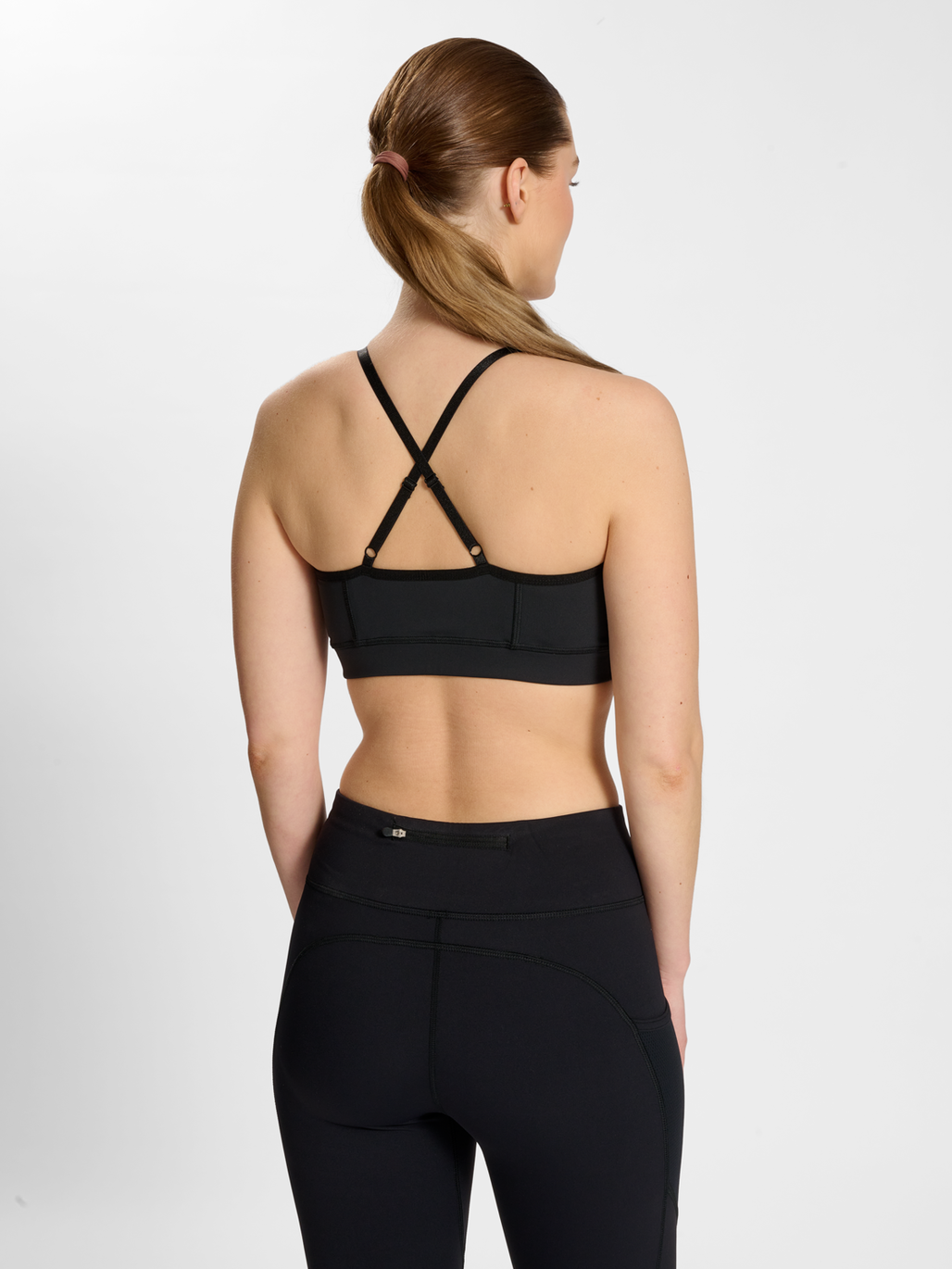 nwlAUGUSTA BRA WOMAN, BLACK, model
