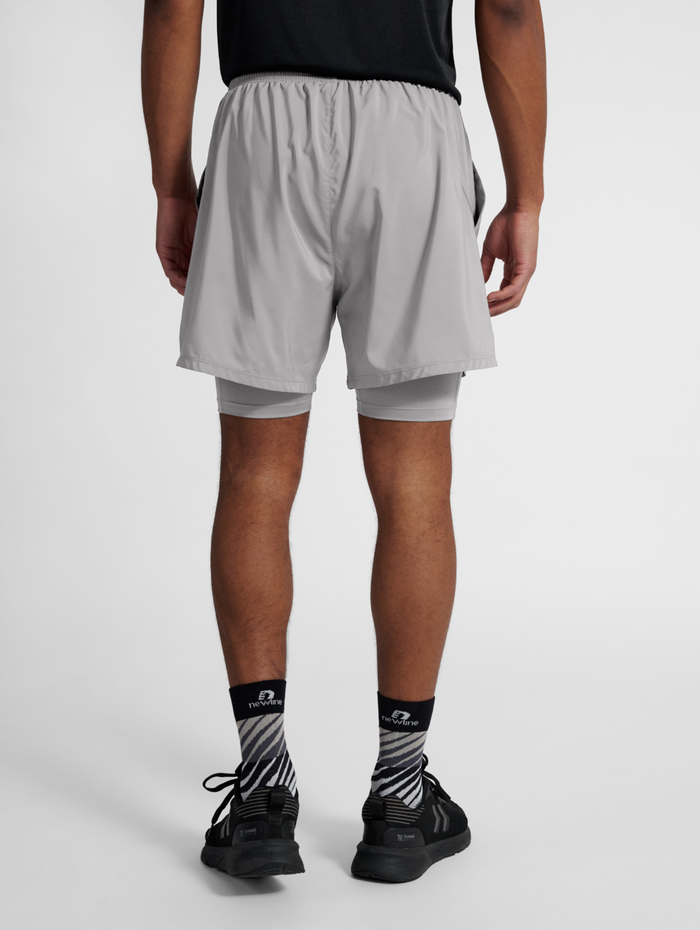 nwlFAST 2IN1 SHORTS, TITANIUM, model