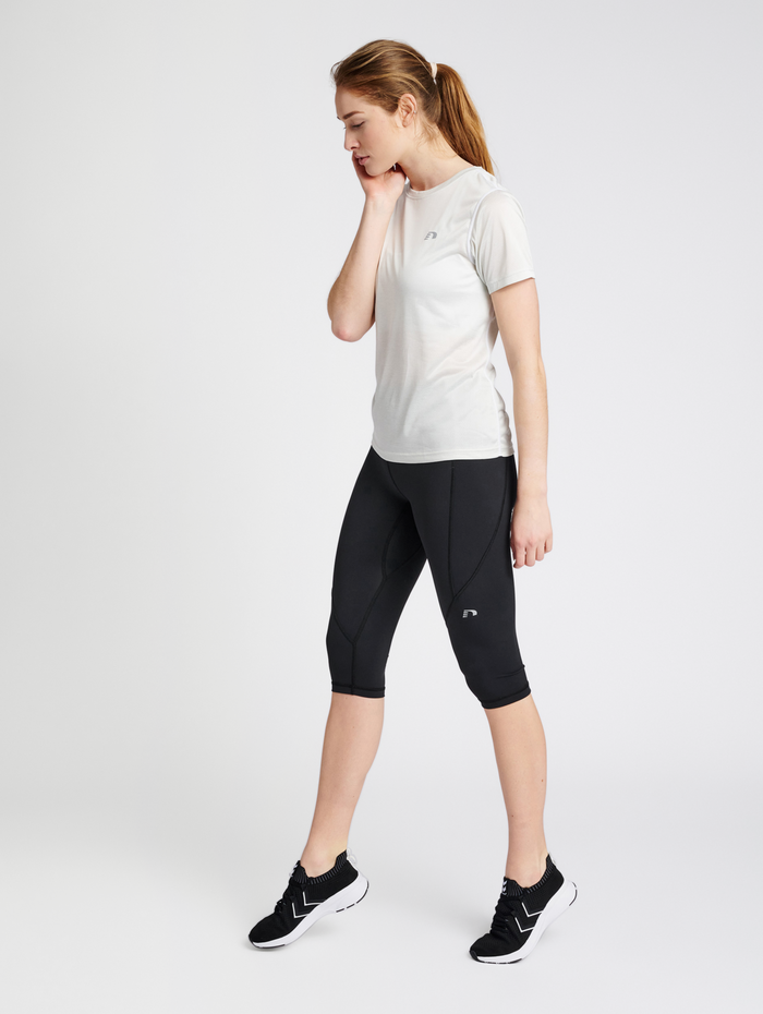 WOMEN HW KNEE TIGHTS, 2001, model