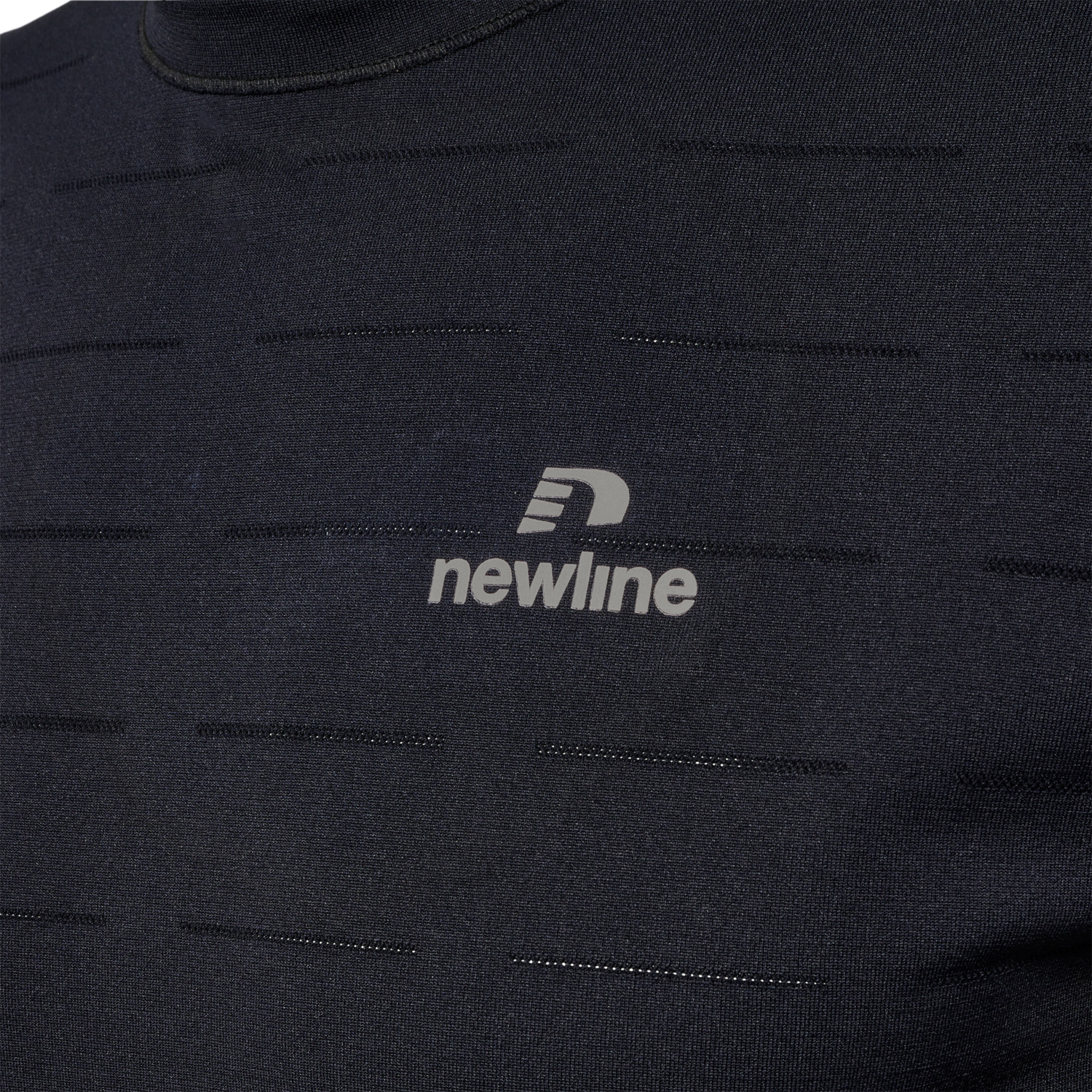 nwlRIVERSIDE SEAMLESS T-SHIRT S/S, BLACK, packshot