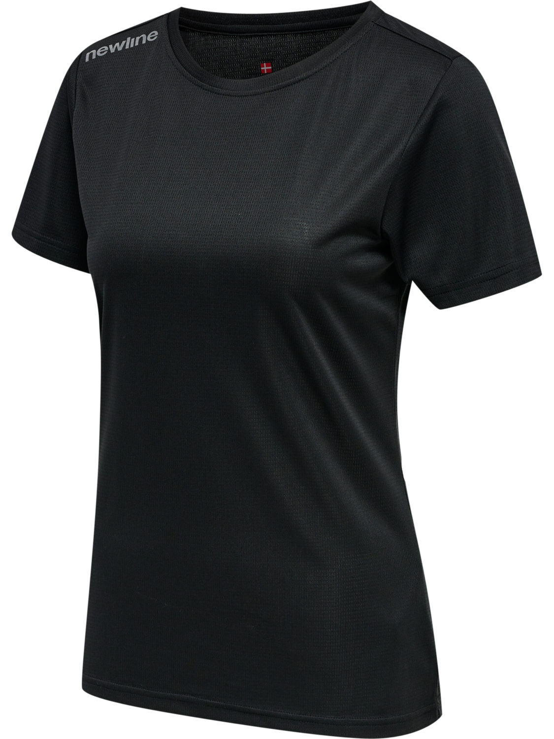 WOMEN CORE FUNCTIONAL T-SHIRT S/S, BLACK, packshot