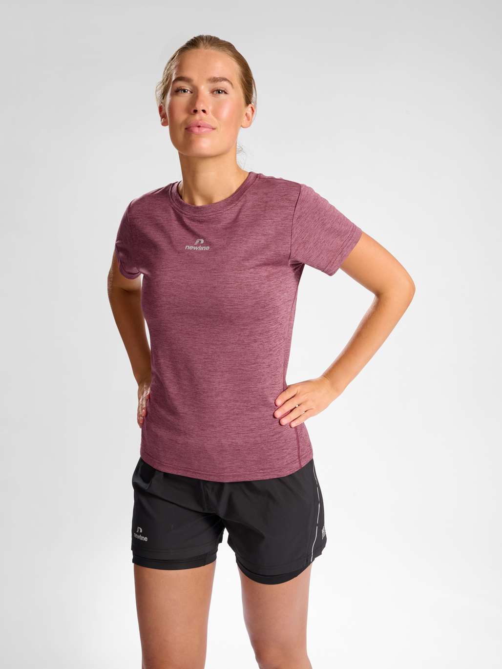 nwlPACE MELANGE TEE WOMAN, 3187, model