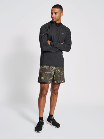 nwlKANSAS 2-IN-1 SHORTS MEN, TERRAIN AOP, model