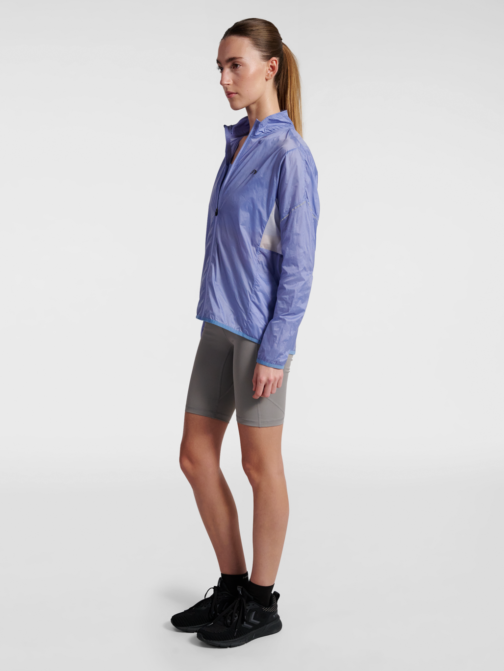 nwlPACKABLE TRAIL W JACKET, ACTIVE BLUE, model