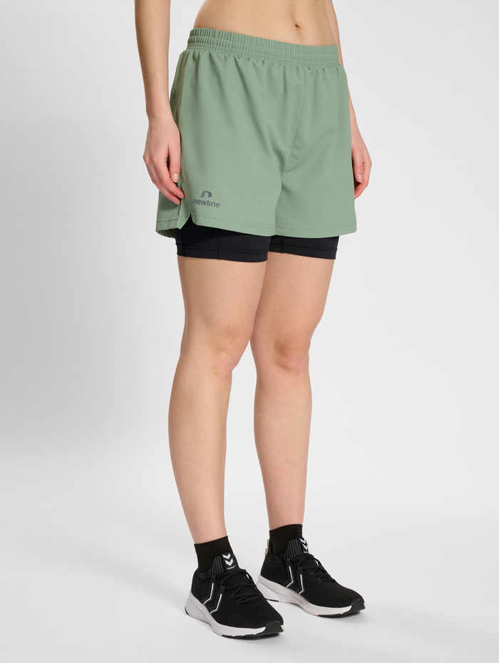 nwlDALLAS SHORTS 2IN1 WOMAN, GREEN BAY, model