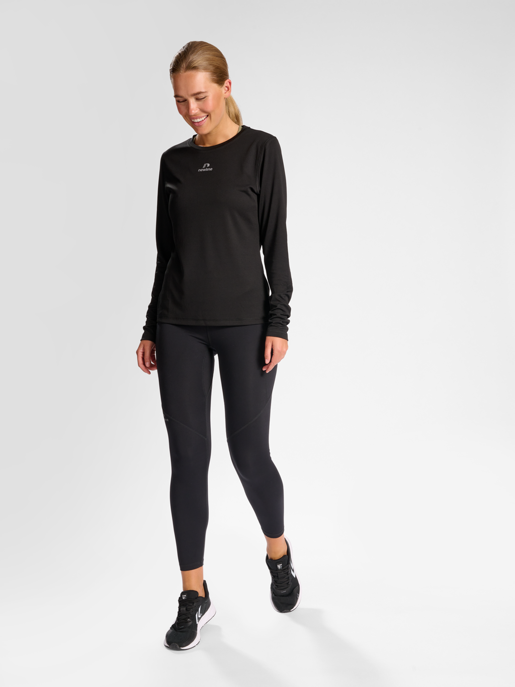 nwlBEAT POLY LS TEE WOMAN, 2001, model