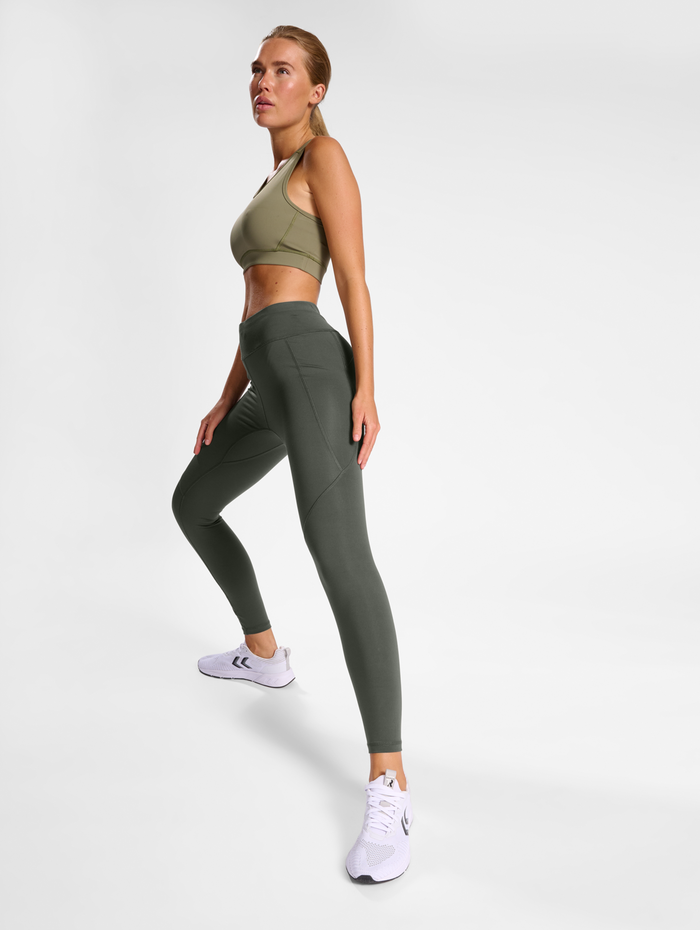 nwlBEAT TIGHTS WOMAN, 1954, model