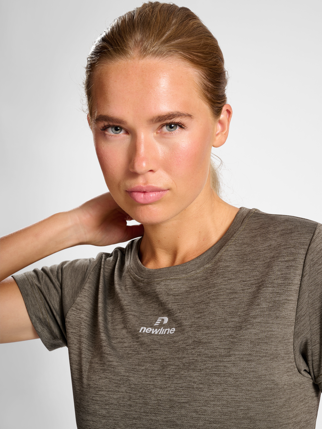 nwlPACE MELANGE TEE WOMAN, 1166, model