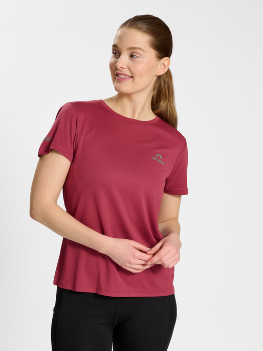 nwlMEMPHIS T-SHIRT S/S WOMAN, DRY ROSE, model