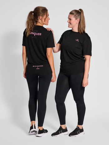 nwlSB S/S RUNNING TEE, BLACK, model