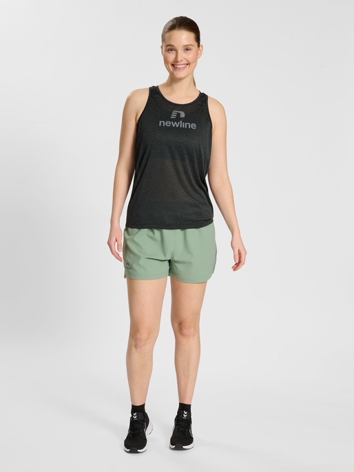 nwlFONTANA SINGLET WOMAN, BLACK MELANGE, model